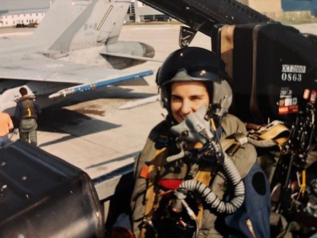 Jan in the cockpit of the F18
