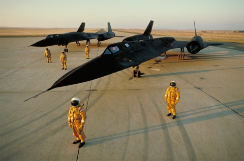 How The X Men S X Jet Blackbird Compares To The Sr 71 Lockheed Martin - air new zealand training plane roblox