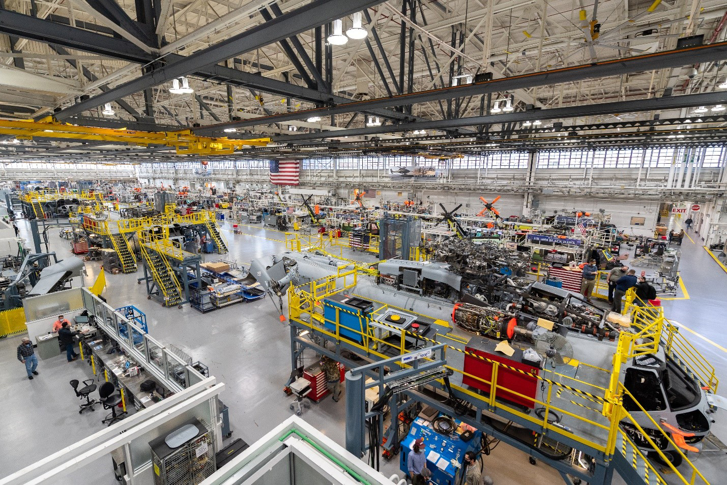 Overhead view of the production line at Sikorsky’s Stratford, Connecticut factory. Photo courtesy of Lockheed Martin.