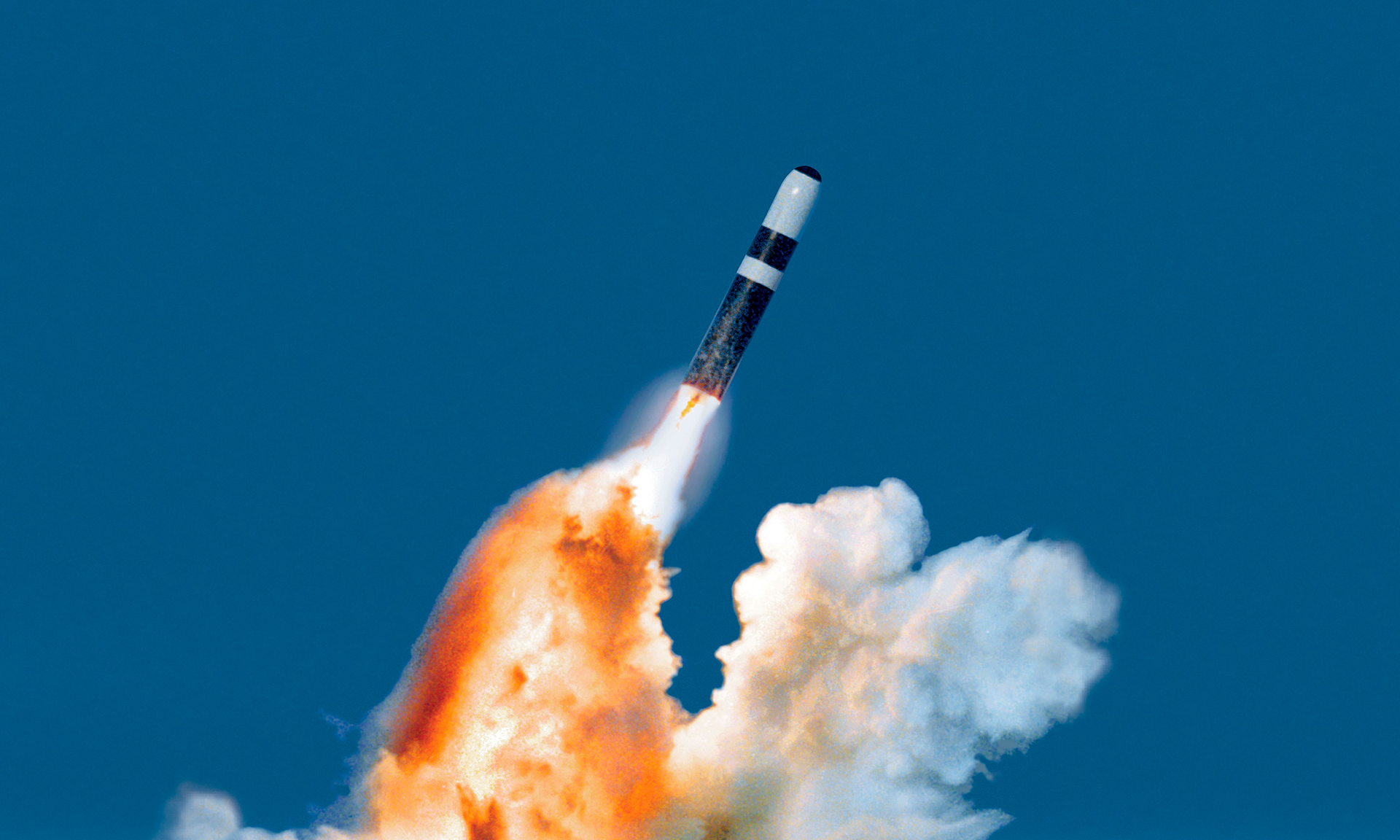 Trident D5  Missile Threat